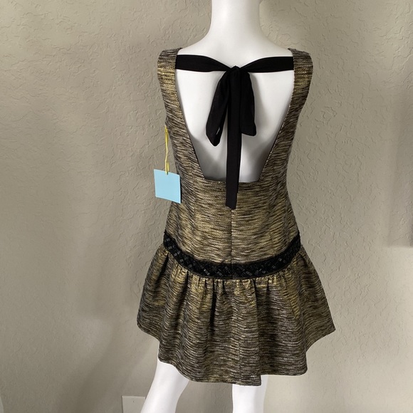 CeCe by Cynthia Steffe Open Back Metallic Gold Dress New - Picture 5 of 11